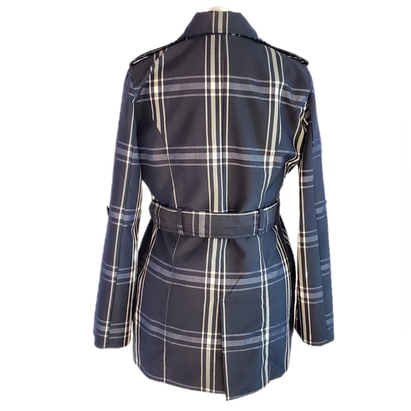 SUZY SHIER White and Blue Plaid Trench coat Size Medium - Picture 2 of 6